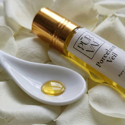 Porcelain Veil – Bela Motia & Musk Parfum Oil Roll-On