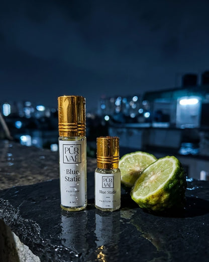Blue Static parfum oil 6 ml and 3 ml together in a cool blue bergamot setting