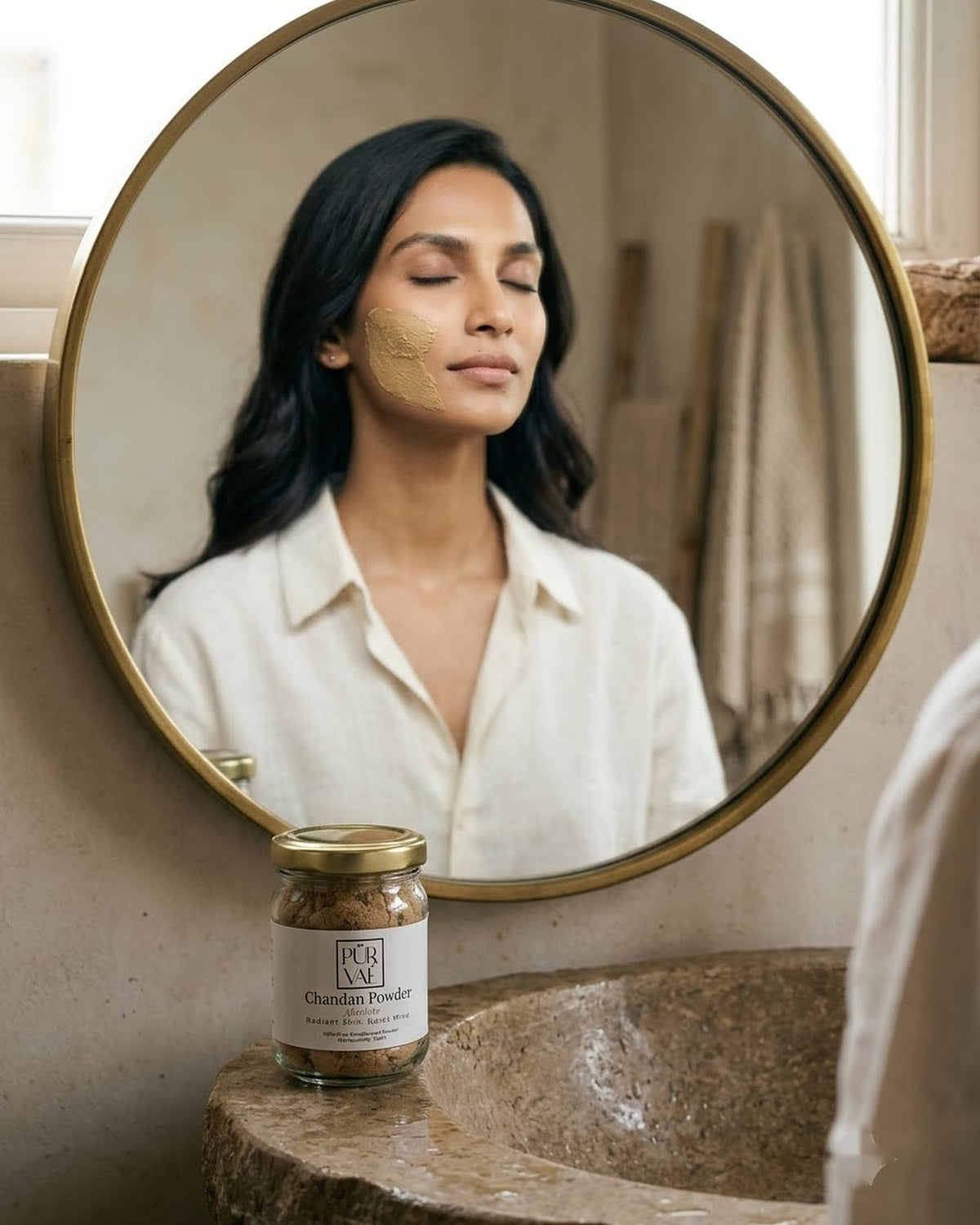 Chandan Powder 25 g in a skin ritual