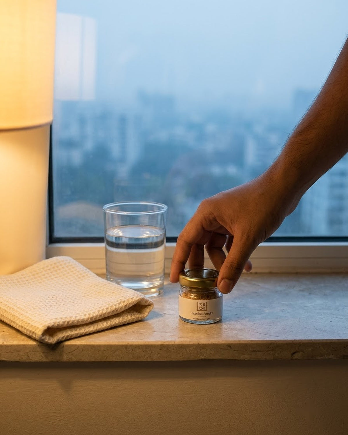 Chandan Powder 5 g travel jar